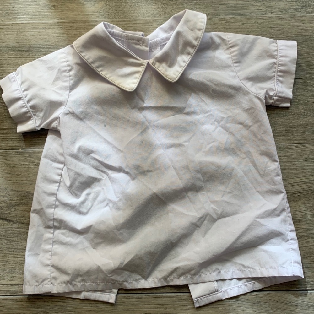 White collar shirt